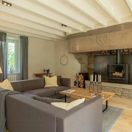 بيت للعطل Renovated Stone House In Normandy *