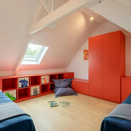 Dom wakacyjny Renovated Stone House In Normandy *