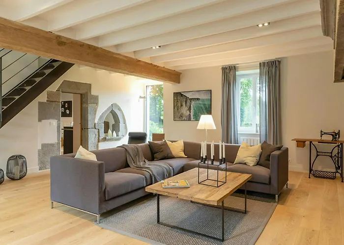 Renovated Stone House In Normandy Sourdeval-les-Bois